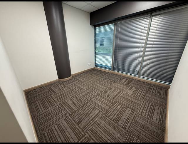 139M² OFFICE TO LET IN ROSEBANK